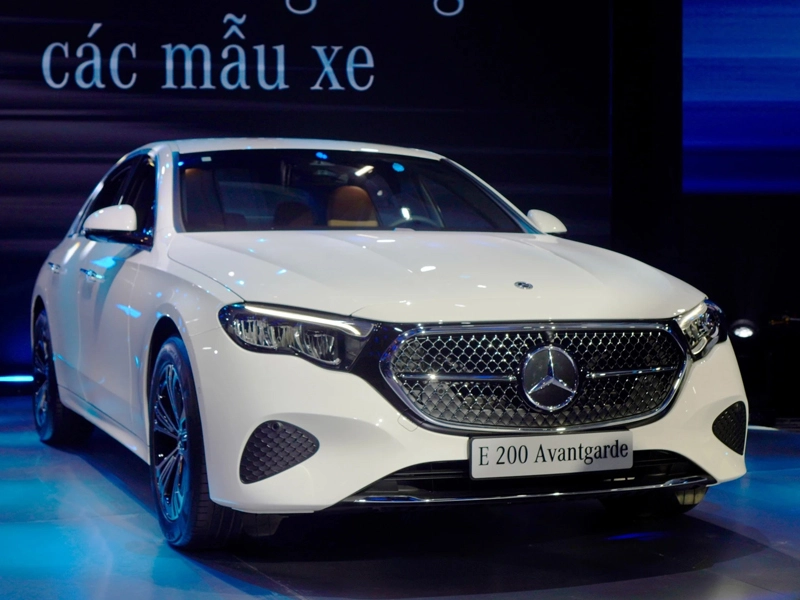 e200
